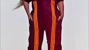 I'm jerking off to Beyonce in her Ivy Park outfit, man it's hot