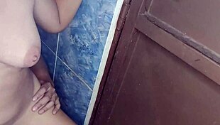 Me Aprovecho De Mi Cuñada Que Es Muy Despiestada Y La Follo Antes Que Llegue Mi Hermano