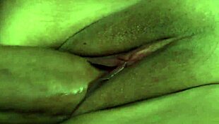 teenpies - ebony adrian maya craves that sticky finish