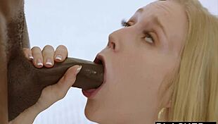 Blacked, สาวผิวขาวสวยนี้ต้านทานชายดำไม่ได้ เธออยากทุกนิ้ว!