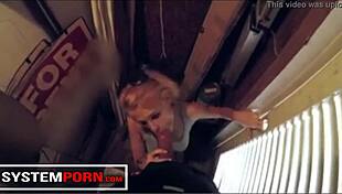 The story of fucking my girlfriend in public places