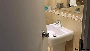 just saw hot stepmom and son sharing a hotel bed