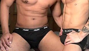 Gay Fuck Between Young Guys