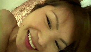 i'm a japanese babe masturbating with vibrator