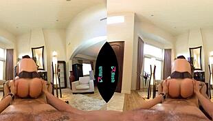 busty milf nikki benz wants your cock inside her 😏