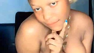 Dancing with sexy moves and passionate kissing