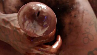 Hallelujah Johnson's Muscular Solo Masturbation