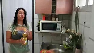 is sarah rosa's big tits bouncing while she cooks that sexy macaroni?