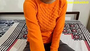 印度继女勾引继父猛操口爆加骚话