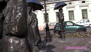 public outdoor peeing in extreme setting