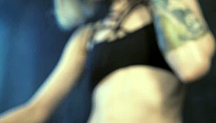 Want To Try This ASMR Oil And Cream Session?