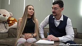 Torej, jebem svojega stanodajalca z vročim blondinskim striptizom za najemnino ta mesec