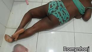 Gozando muito com a piroca do negão carioca