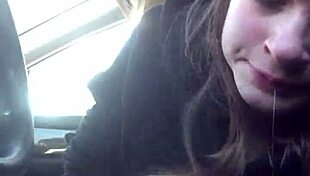 Bestfriend gives road head with dirty talk 😈