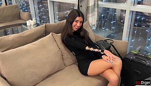 Hottie Offers Waiter A Train Ride With Her And Anal Sex In Restaurant