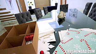 Liz Jordan Begs Mike Mancini For Her First Hardcore Experience