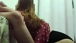 mi amigo me debia plata y me cobre cogiendome a su jefa