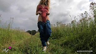 Rain Caught Adorable Couple Fucking Hard in Car Outdoor with Double Cumshot on Butt