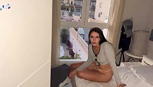 Beautiful anime-style big cock blowjob and cumshot