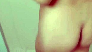 Lo Mejor de Mi Hermanastro Es Su Polla Dura y Su Leche Caliente en Doggystyle