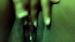 Amateur prostitute licks shaved pussy in muff diving scene