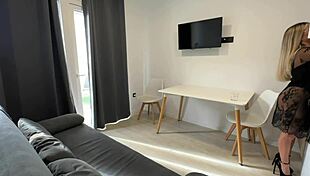 Drove son's friend crazy before pool party arrival