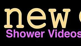 אתה מאמין איך טין ברונטית סופר חמודה 18+ מדגדגת במקלחת החמה?