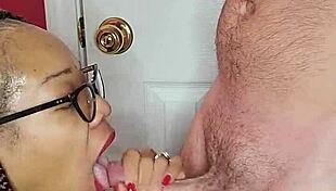 להיות זונה ולמצוץ זין מרגיש פראי 😜