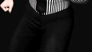 are you dick crazy and in love with aaron?