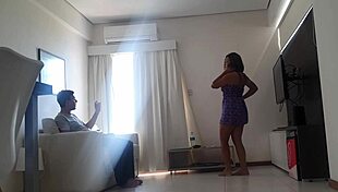 I feel so excited as this brunette latina model perreas and roza mi pijo with her big ass in homemade action, amateurs joining in.