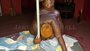 SEXY SSBBW LOVES the DJ'S DICK CUMMING all over HIS COCK like SHE OWNS it