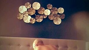 Mr. Tapsy encounters a pretty character in this video