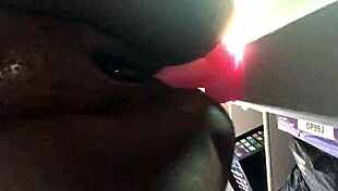 Watch fat ebony pussy drip