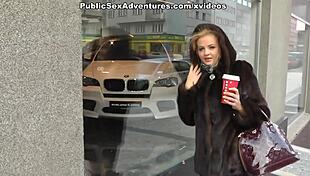 girl with huge tits blowing in the bathroom 😘