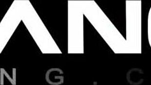 Honey Gold Shares Confessions About Spreading Legs And Pleasures