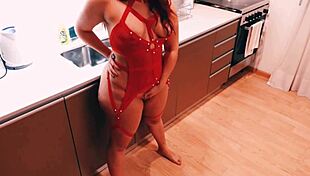 real kitchen fuck with her in lingerie and big cock 😈