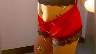 Asian Milf Craves Intense Outdoor Fingering Action!