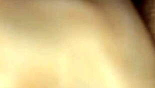 Nhẫn Rose: A Glimpse into Vietnamese Cultural Charm