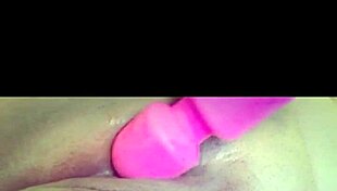clean pussy gets intense masturbation with fingers and toys 😏
