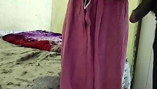 Desi Bhabhi Gets Amazing Pussy Fucking Enjoyed While Fucking