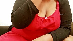 desi indian aunty with big boobs