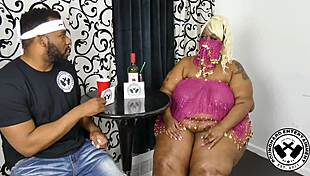 Ssbbw nikki nailz chats in a lively casting interview