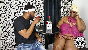 Ssbbw nikki nailz chats in a lively casting interview