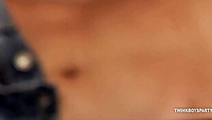 latin twinks johny and andi are fucking, so cute!