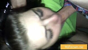 Curvy Girl Enjoys Public Place