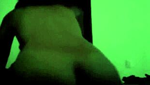 Horny Latina Maid in Hotel Gets Passionate Attention.