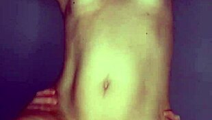 Von hinten gefickt zum squirten mit meiner pussy