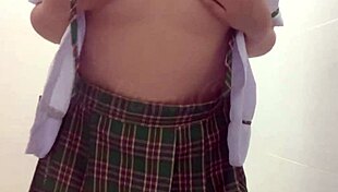 filipina pinay fingers herself in solo masturbation session