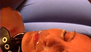 dont you wish you had kinky neighbors sucking shaved pussy