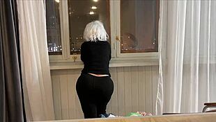 Wide Round Ass Mature Lady Receives Anal Cock